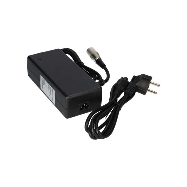 Ladestecker: 5-Pin XLR-Stecker